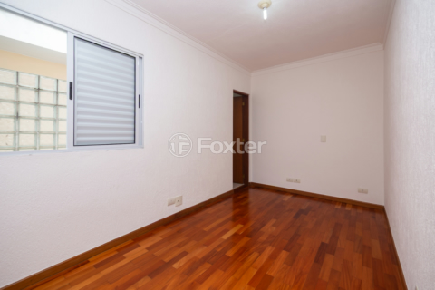 Image 31 - 982221