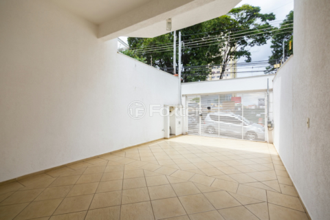 Image 68 - 982221