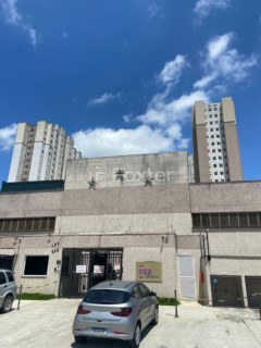 Image 3 - 982274