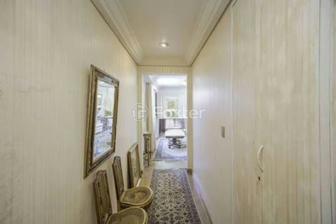 Image 7 - 982326