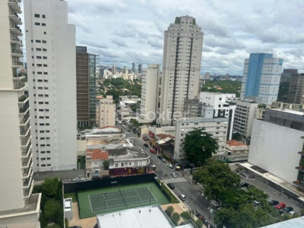 Image 14 - 982340