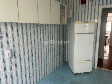 Image 4 - 982340
