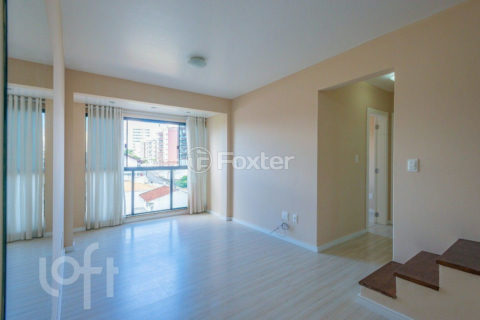 Image 31 - 982360