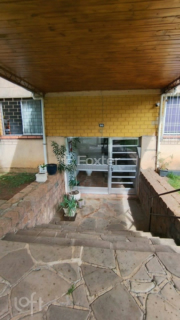 Image 7 - 982383