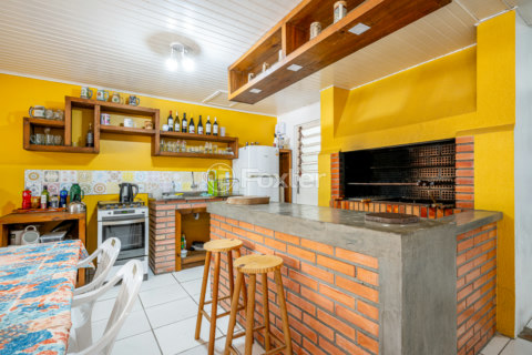 Image 32 - 982385