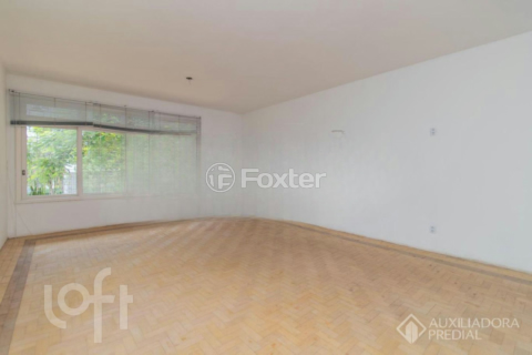 Image 7 - 982388