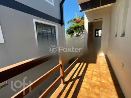 Image 25 - 982480