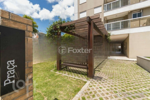 Image 5 - 982483