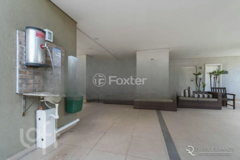 Image 7 - 982483