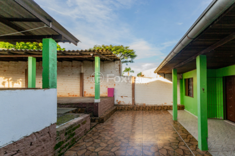 Image 38 - 982502