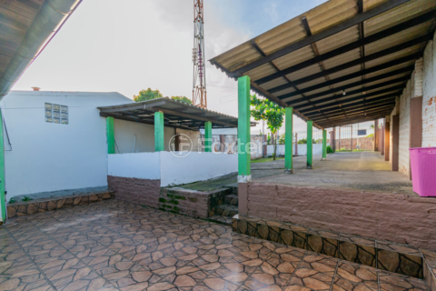 Image 34 - 982502