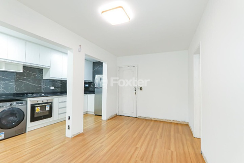 Image 0 - 982564