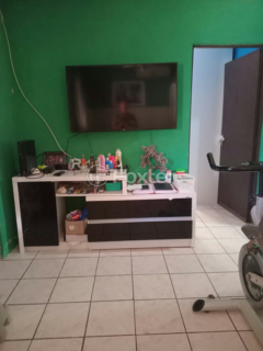 Image 7 - 982695