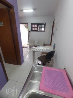 Image 39 - 982702