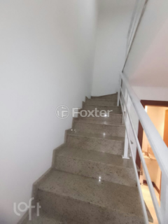 Image 3 - 982702