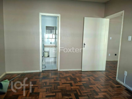 Image 3 - 982836