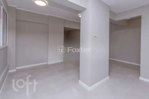 Image 4 - 982887