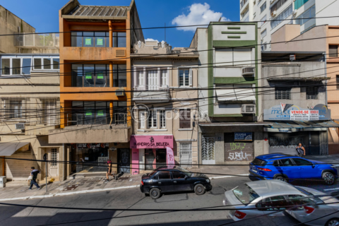 Image 4 - 982896