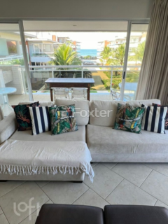 Image 44 - 982953