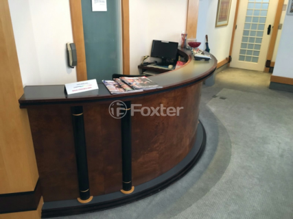 Image 7 - 983144
