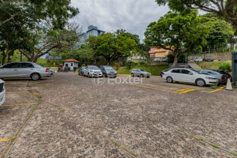 Image 24 - 983184