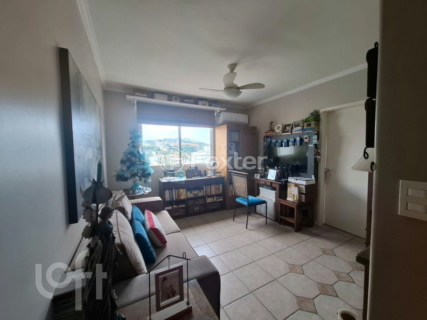 Image 4 - 983236