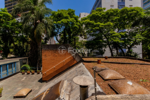 Image 83 - 983240