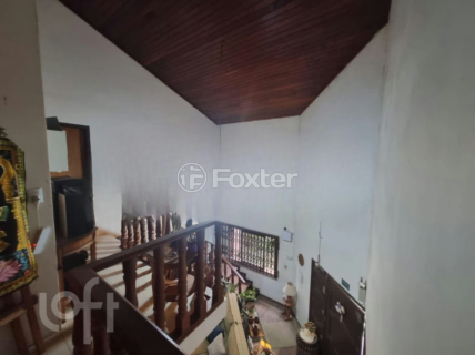 Image 21 - 983241