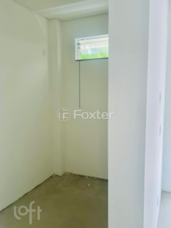 Image 7 - 983242