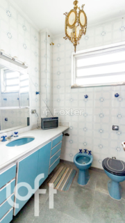 Image 31 - 983365