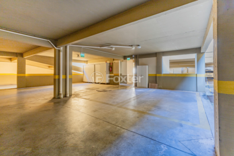 Image 36 - 983367