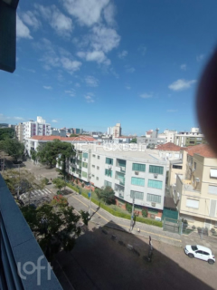 Image 33 - 983385