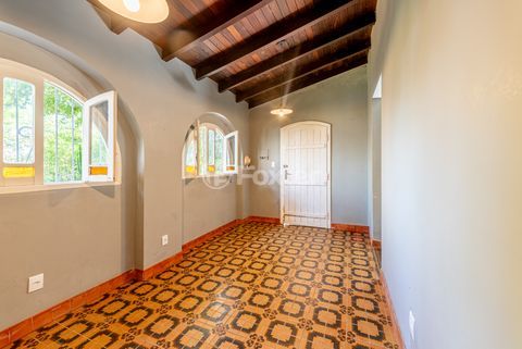 Image 8 - 983436