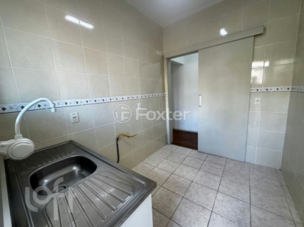 Image 3 - 983440