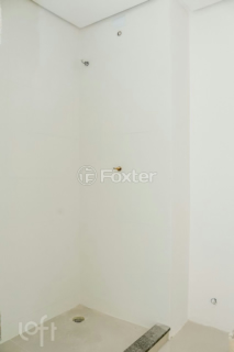 Image 19 - 983450