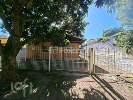 Image 30 - 983539