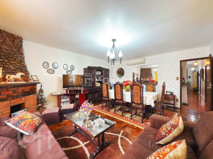 Image 30 - 983610