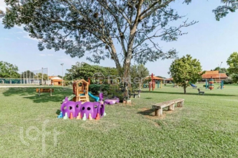 Image 30 - 983722
