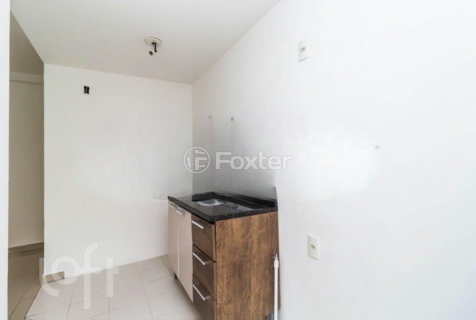 Image 7 - 983731