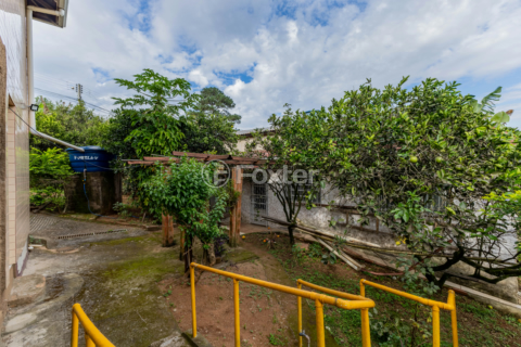 Image 34 - 983821