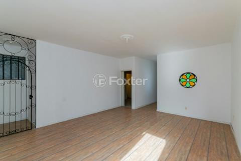 Image 7 - 983934