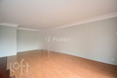 Image 7 - 983937