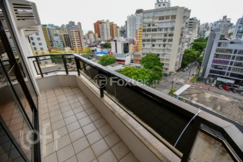 Image 8 - 983937