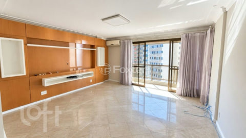 Image 31 - 984036