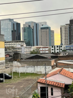 Image 17 - 984041