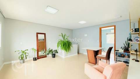 Image 3 - 984058