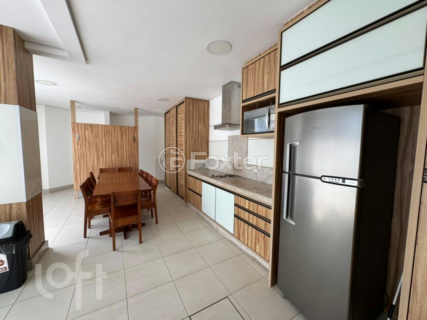 Image 30 - 984079