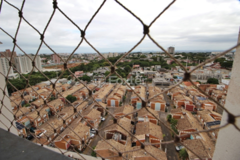 Image 9 - 984101