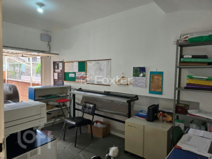 Image 3 - 984109