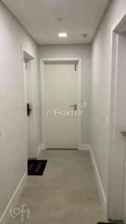 Image 8 - 984150